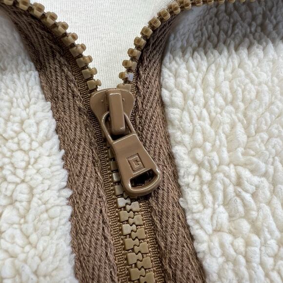 Chaps Women’s Sherpa Fleece Vest Beige Size Large - JN316 - Picture 4 of 7